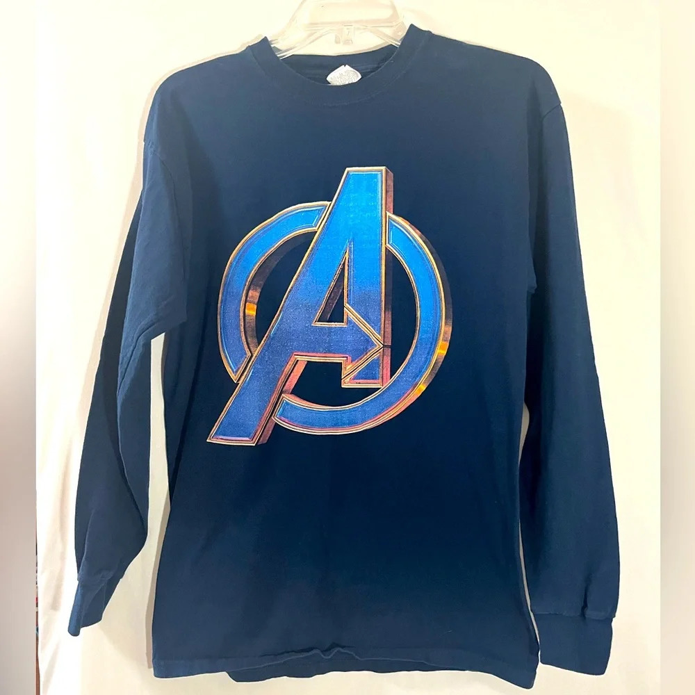 Marvel Avengers Navy Blue long sleeve‎ shirt size medium